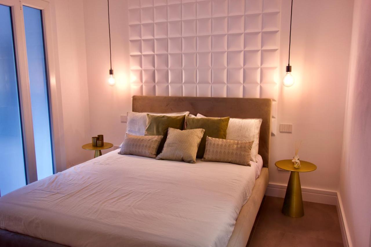 A26 Apartments - Premium Apartment In Napoli Eksteriør billede
