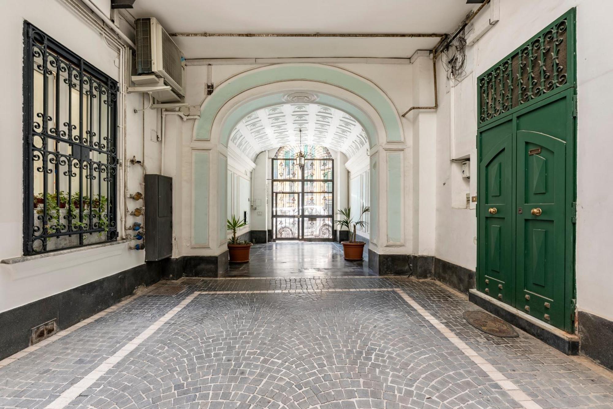 A26 Apartments - Premium Apartment In Napoli Eksteriør billede